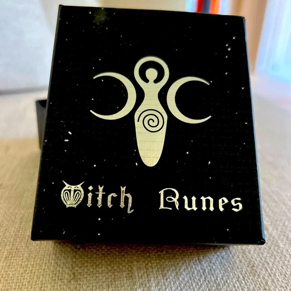 Witch Runes Set - Picture 2 of 6